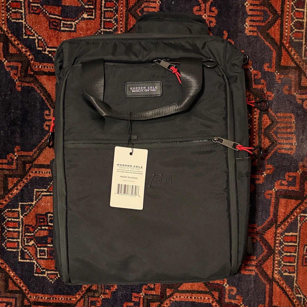 NWT Hudson Cole Fulton Cooler Bag